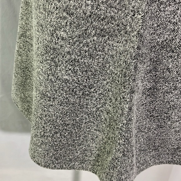 LOFT Gray Knit High Waisted A-Line Mini Skirt - Picture 13 of 16